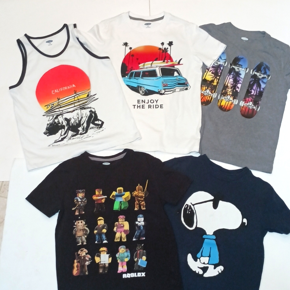 EUC BOYS OLD NAVY T SHIRT LOT SZ 8
